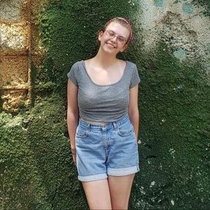 Meet your Posher, Hannah